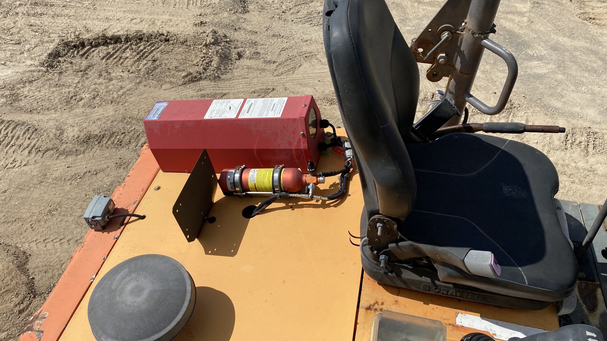 AUSA 1000APG 10T Dump Truck