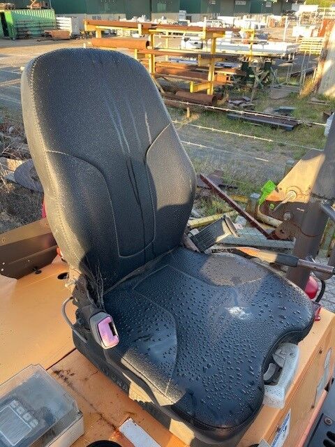 AUSA 1000APG 10T Dump Truck