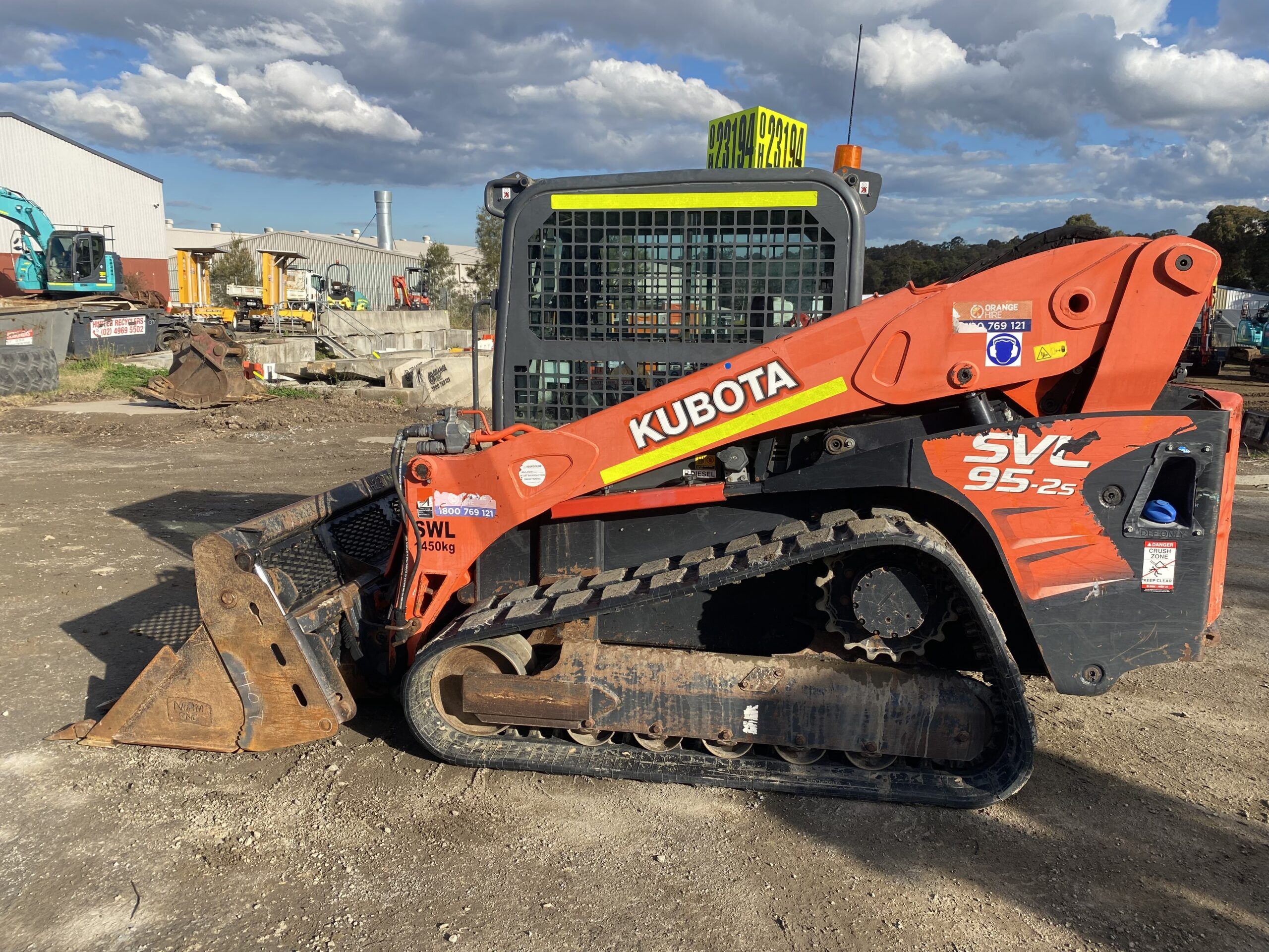 Kubota SVL95-2 95HP Track Loader image 2