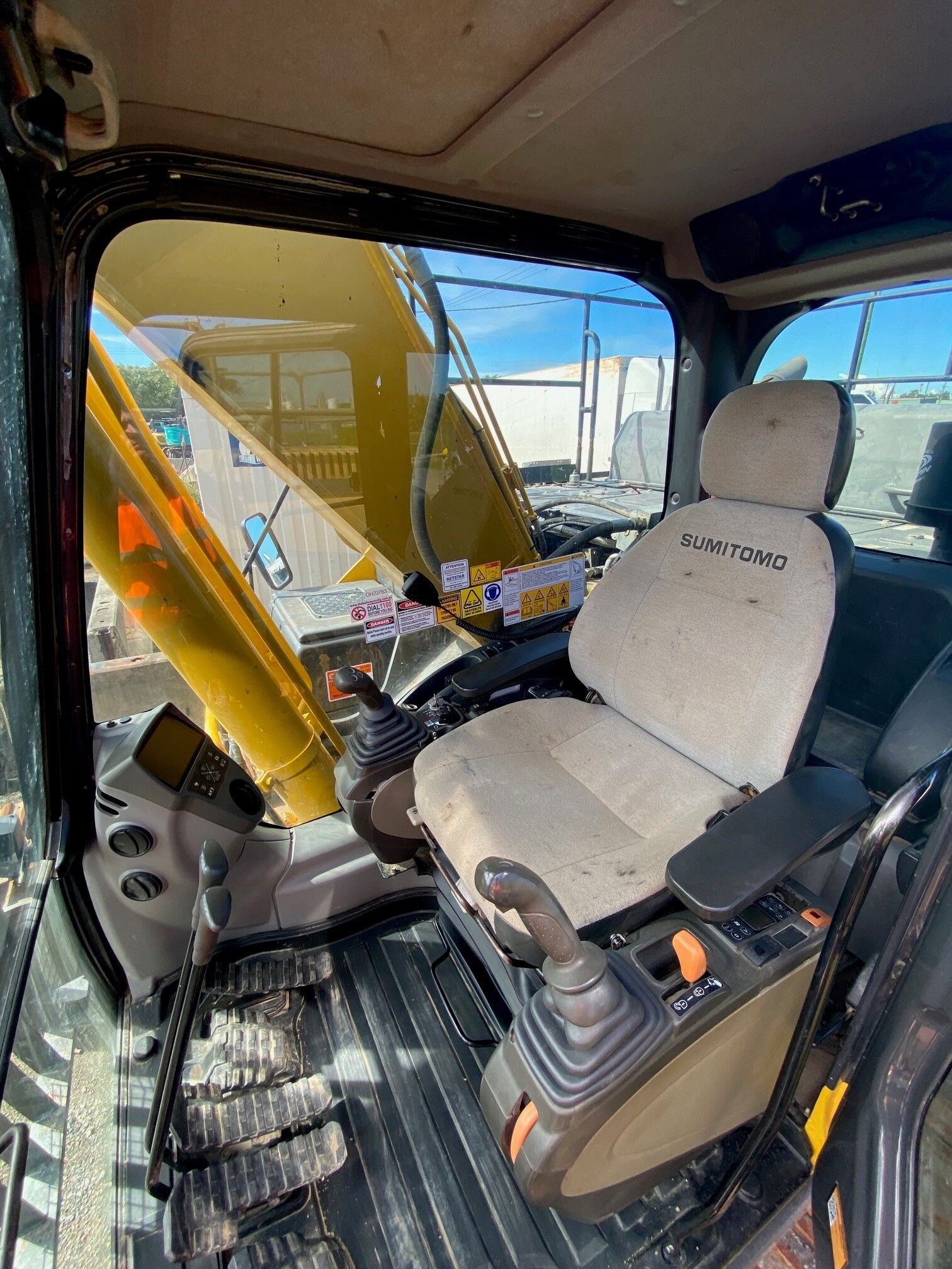 Sumitomo SH300-6 30T Excavator – QLD image 5