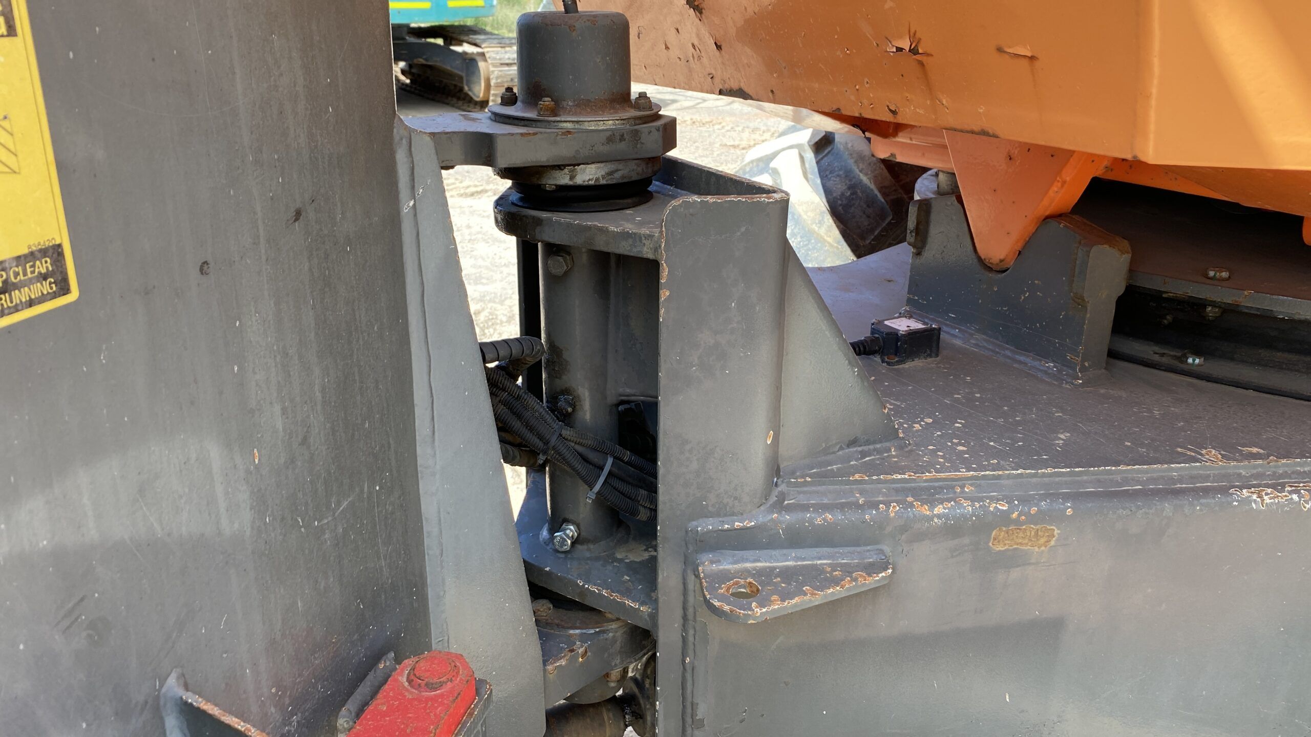 AUSA 1000APG 10T Dump Truck image 11