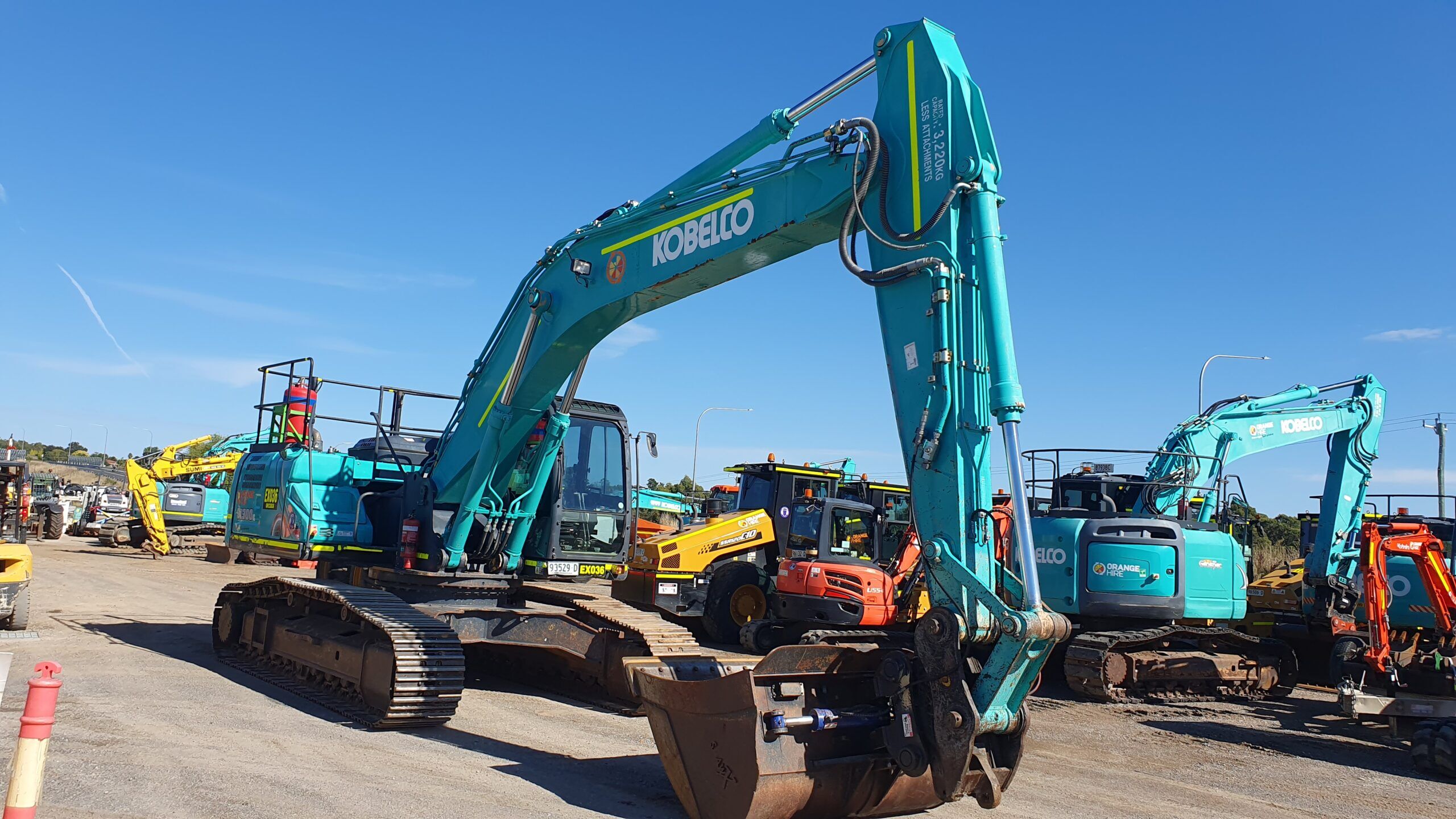 Kobelco SK300LC-10 30t Excavator image 7