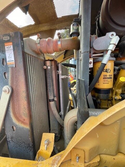 Caterpillar CP56 12T Padfoot Roller