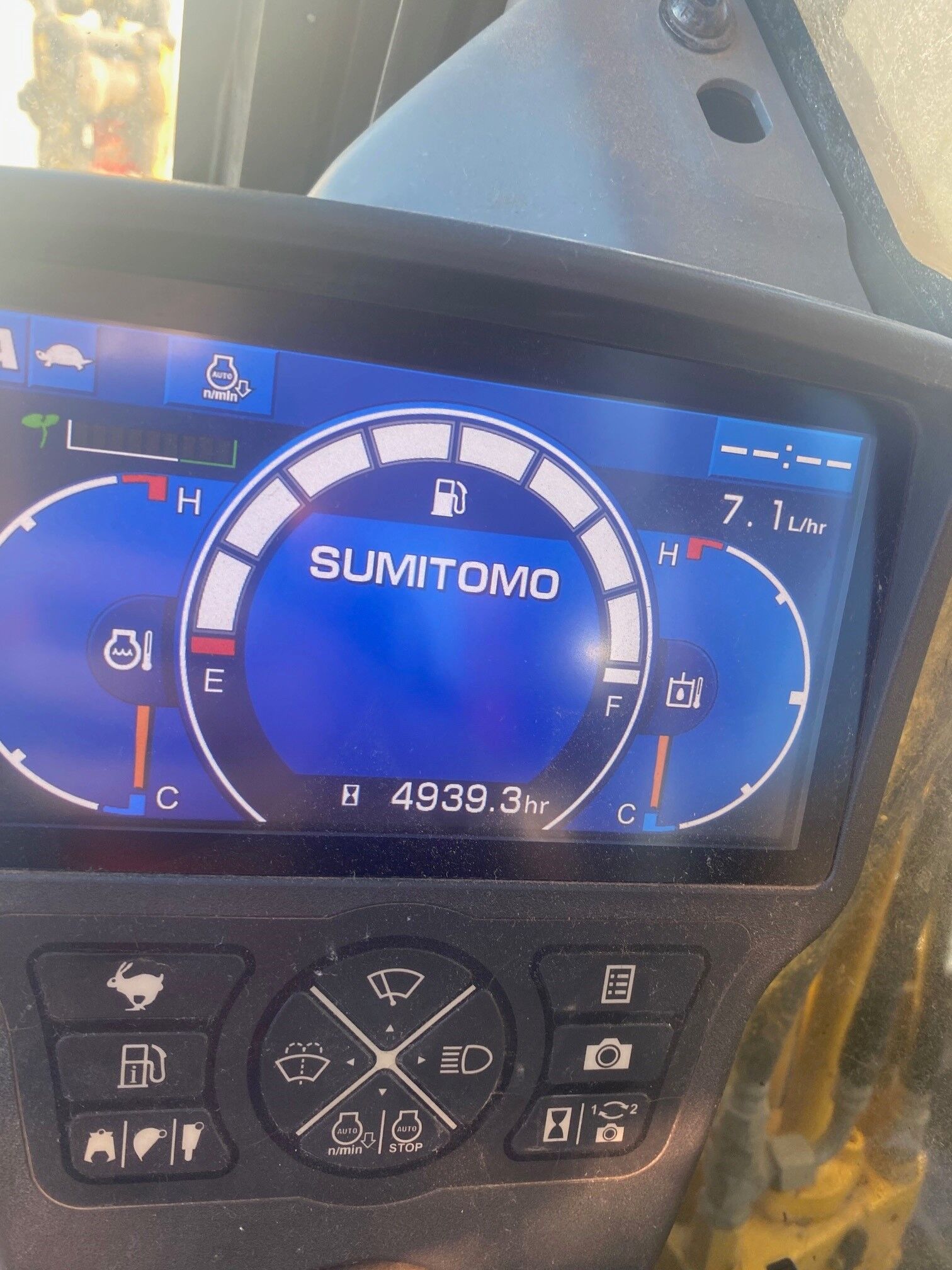Sumitomo SH145X-6 14.5T Excavator -QLD image 10